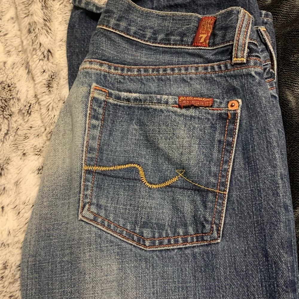NWOT 7FAMK jeans size 27